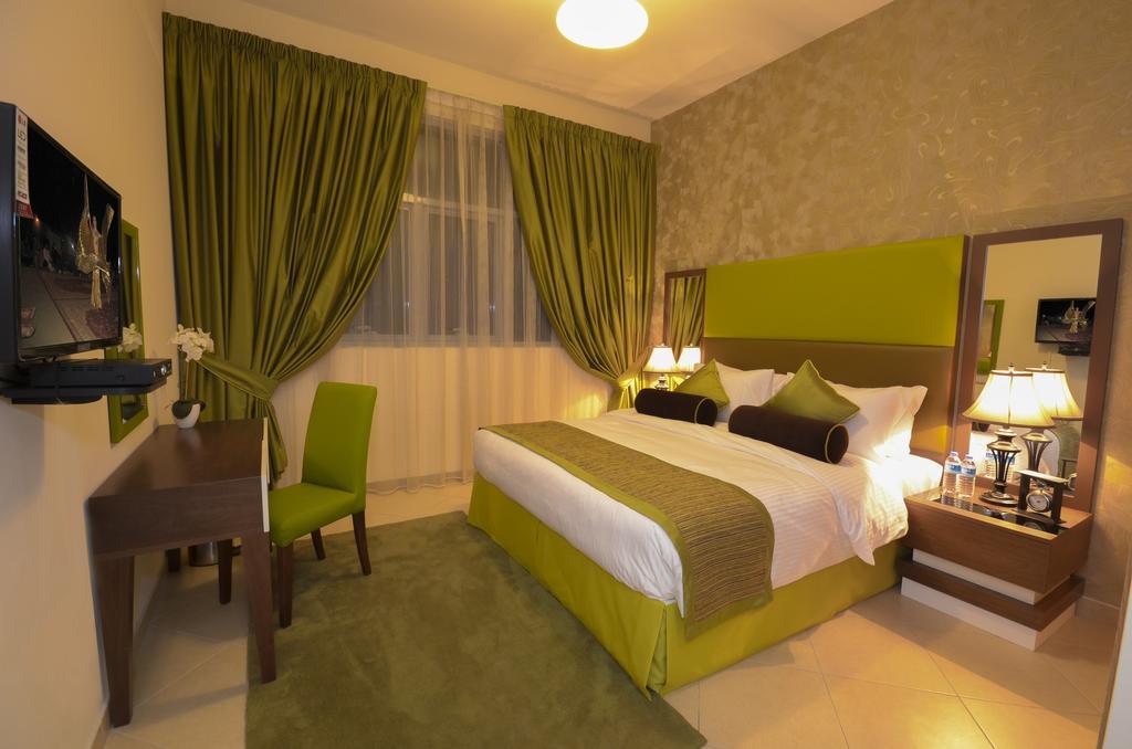 Al Waleed Palace Hotel Apartment Al Barsha Dubai Exterior photo