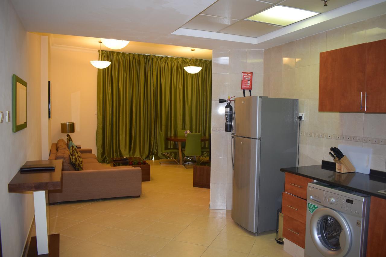 Al Waleed Palace Hotel Apartment Al Barsha Dubai Exterior photo